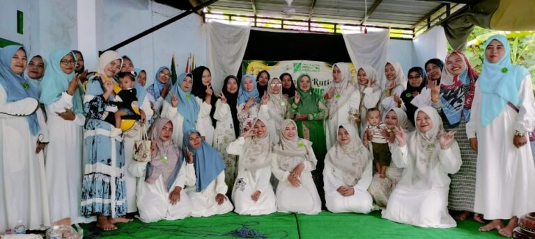 Perkuat Silaturahmi, Fatayat NU Ranting Pringlangu Gelar RUFGE dan Halal Bihalal